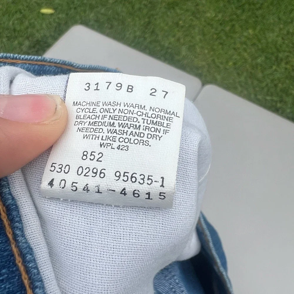 Vintage Levis Action Jeans 36x31 Light Blue Orange Tab Made USA 1990s 40541-4615